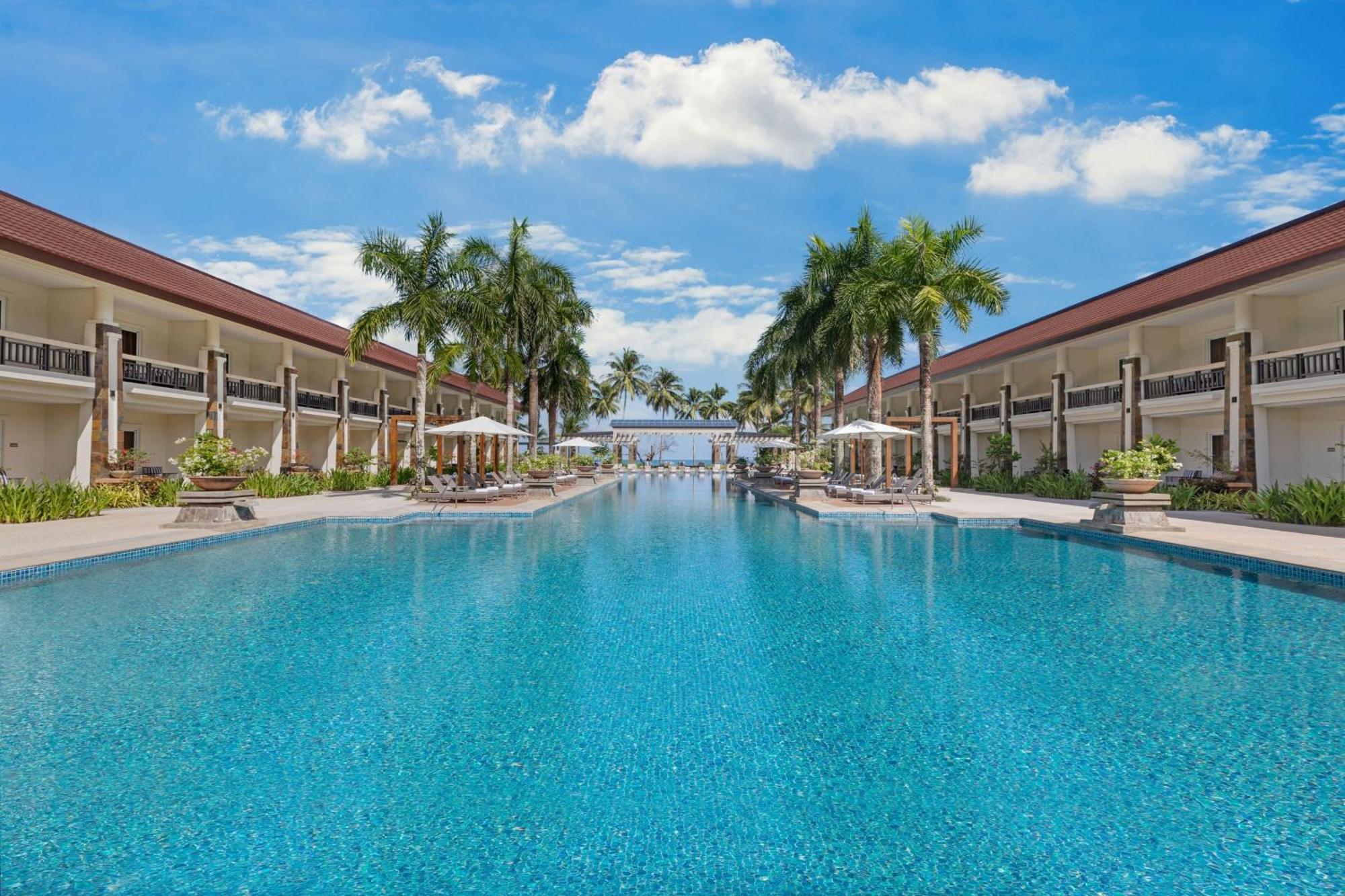 Sheridan Beach Resort&Spa Puerto Princesa Exterior foto